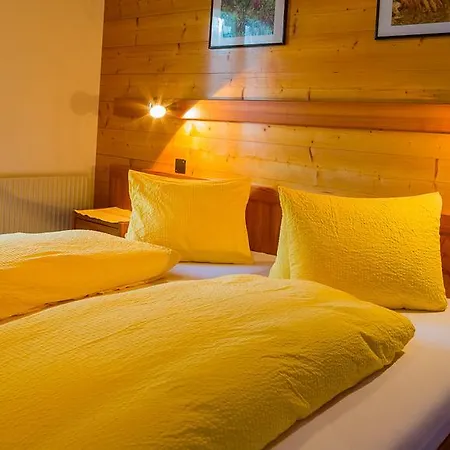 Hotel Swiss Lodge Joopi